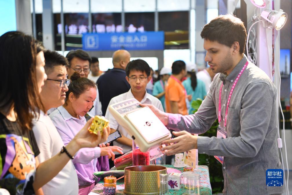 欢乐来斗牛